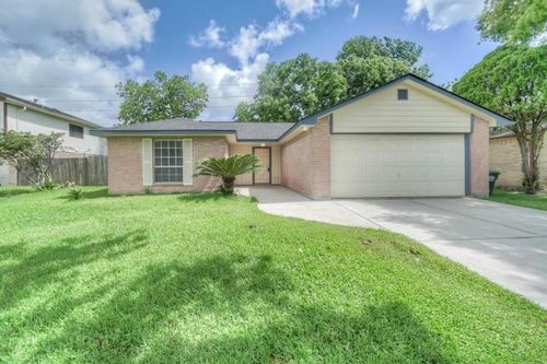 2607 N Brompton Dr, Pearland, TX, 77584-2215 | Card Image