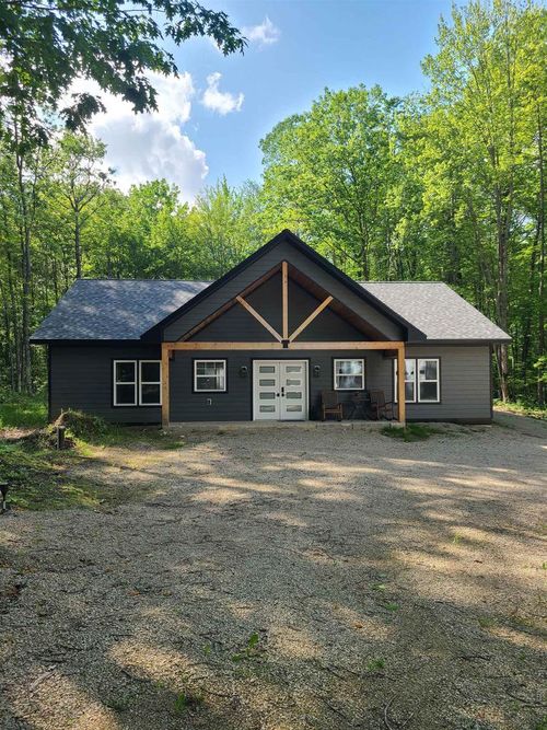 N11909 Menominee Woods Drive, WAGNER, WI, 54177 | Card Image