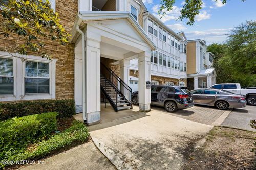 2033-8550 Touchton Rd, JACKSONVILLE, FL, 32216-1153 | Card Image