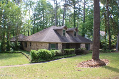 1109 Martin Dr, Brandon, MS, 39047-6446 | Card Image