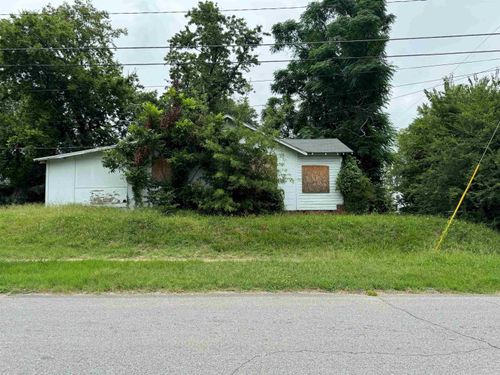 1801 N Poplar St, North Little Rock, AR, 72114-2949 | Card Image