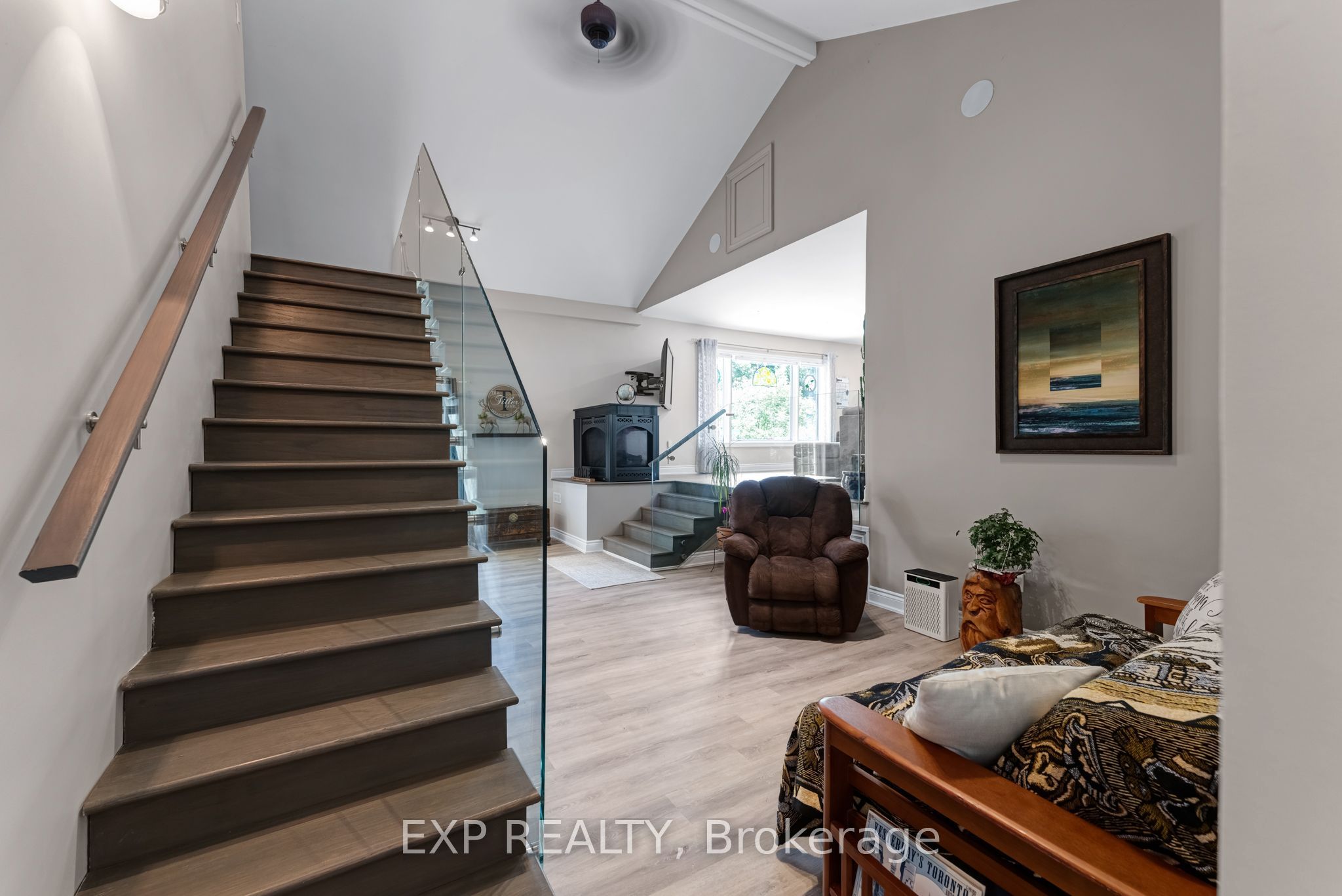 Residential in Kawartha Lakes 5