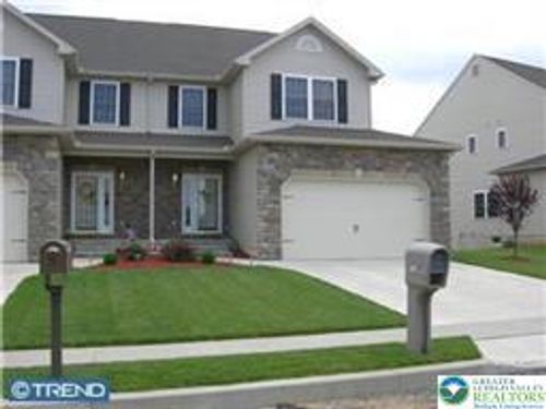3291 Seip Rd, Macungie, PA, 18062-2076 | Card Image