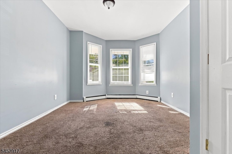 Residential Lease in City Of Orange Twp. 3