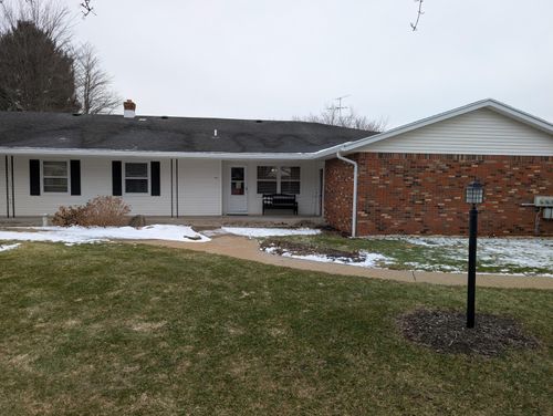 7341 Pinegrove Dr, Jenison, MI, 49428-7785 | Card Image