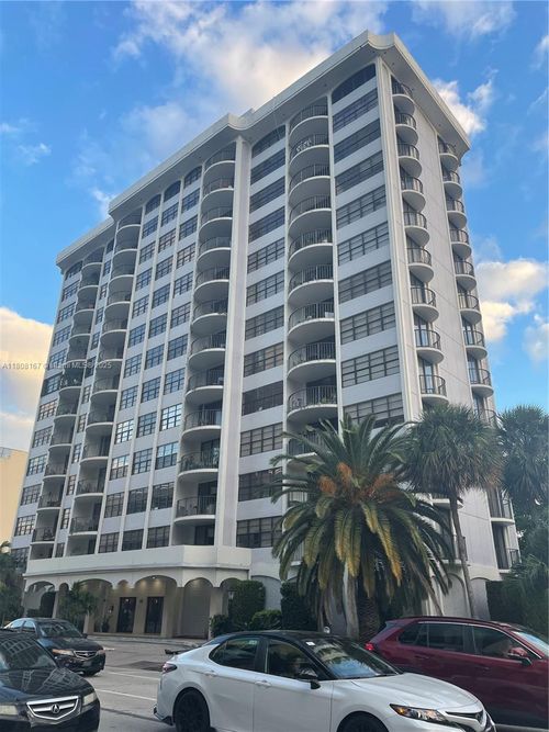 ph1c-66 Valencia Ave, Coral Gables, FL, 33134-6101 | Card Image