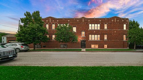 1634 W 68th Street, Chicago, IL, 60636 | Card Image