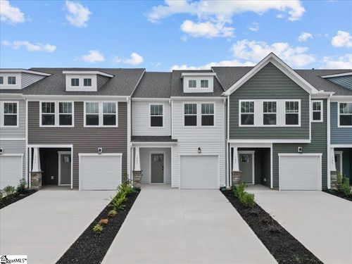 521 W Norvell Ct, Spartanburg, SC, 29307-2100 | Card Image