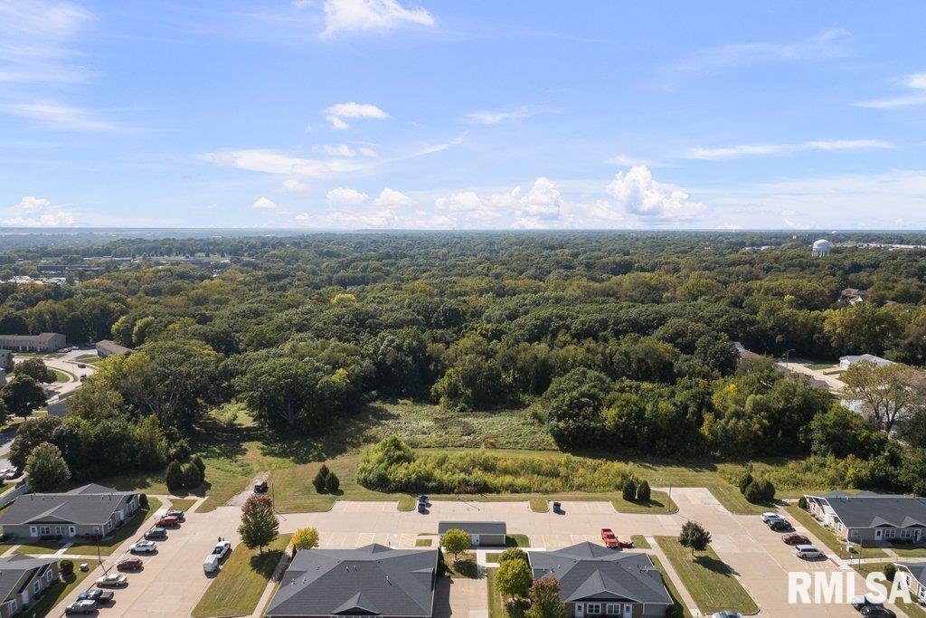 Land in East Moline 2