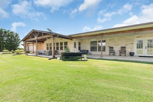 10292 Us Highway 190 W, Lometa, TX, 76853-3604 | Card Image