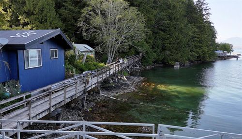 6-167 Regent St, Bamfield, BC, V0R | Card Image