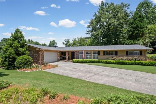 2730 Fontainebleau Dr, Dunwoody, GA, 30360-1223 | Card Image