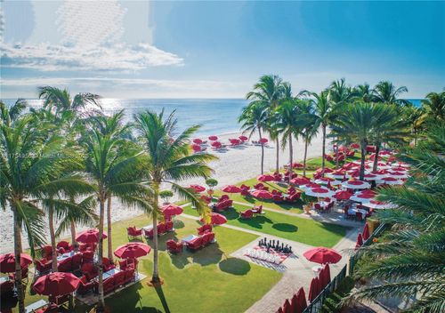 2702-17875 Collins Ave, Sunny Isles Beach, FL, 33160-2718 | Card Image