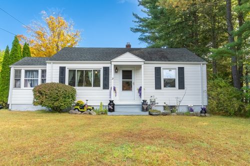 21 Meadowlark Ln, Springfield, MA, 01119-2112 | Card Image