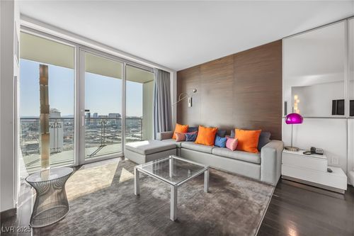 37312-4381 W Flamingo Rd, Las Vegas, NV, 89103-3903 | Card Image