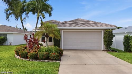 736 110th Ave N, Naples, FL, 34108-1820 | Card Image