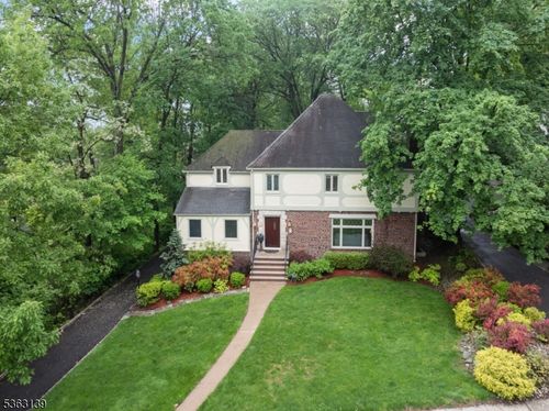 460 Overhill Rd, South Orange, NJ, 07079-1238 | Card Image
