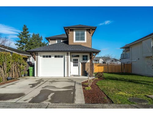 34711 2nd Ave, Abbotsford, BC, V2S8C1 | Card Image