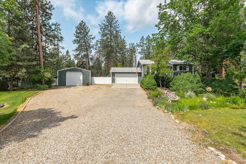 16097 N Iris Ct, Nine Mile Falls, WA, 99026-9421 | Card Image
