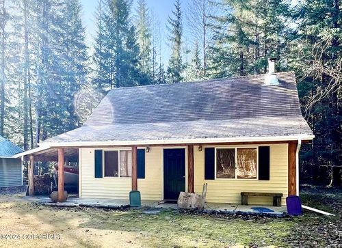 203 Sockeye Drive, Gustavus, AK, 99826 | Card Image