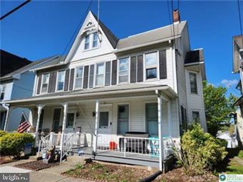 316 S Broad St, Nazareth, PA, 18064-2803 | Card Image