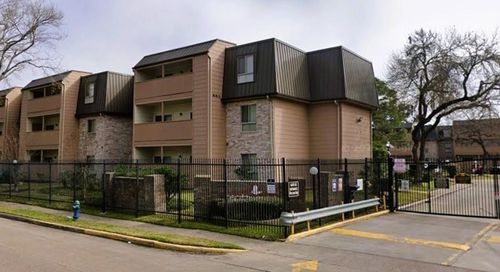apt-21-8421 Hearth Dr, Houston, TX, 77054-2707 | Card Image