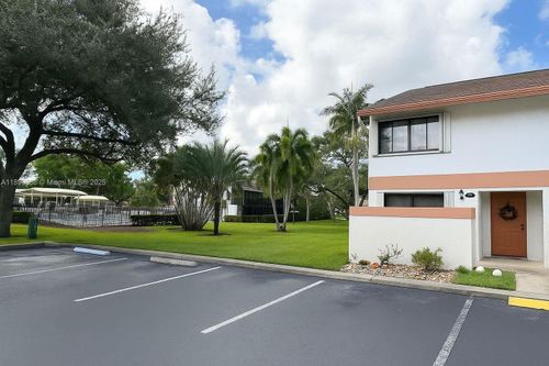 4231 Sw 70th Ter, Davie, FL, 33314-3135 | Card Image