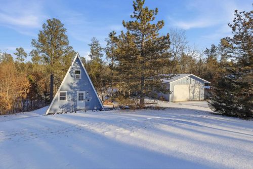 2418 Ridgewood Drive, Quincy, WI, 53934 | Card Image