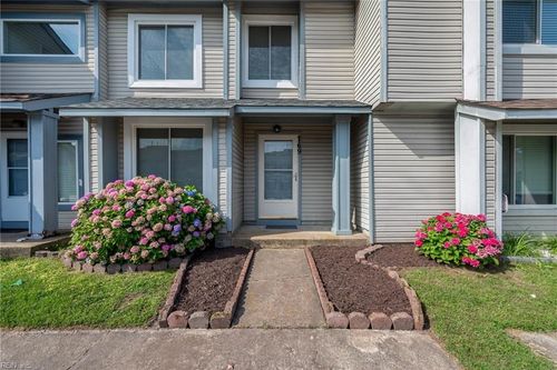 769 Quesnel Dr, Virginia Beach, VA, 23454-6839 | Card Image