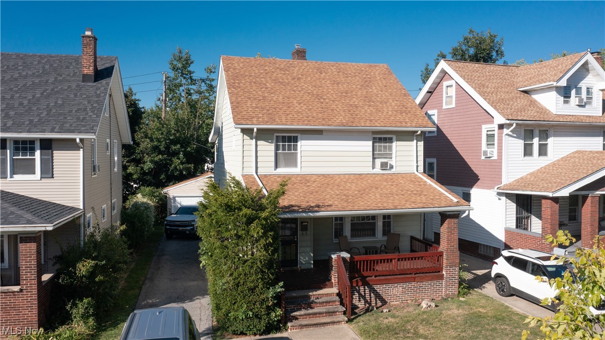 Cedarbrook Rd, Cleveland Heights, OH 44118