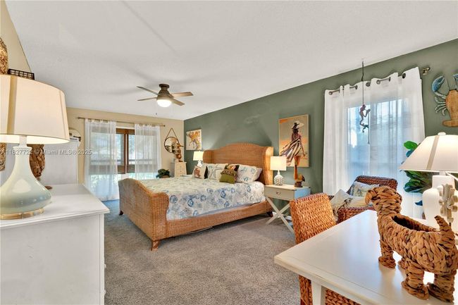 9381 Nw 41 St Pl, House other with 4 bedrooms, 3 bathrooms and null parking in Sunrise FL | Image 12
