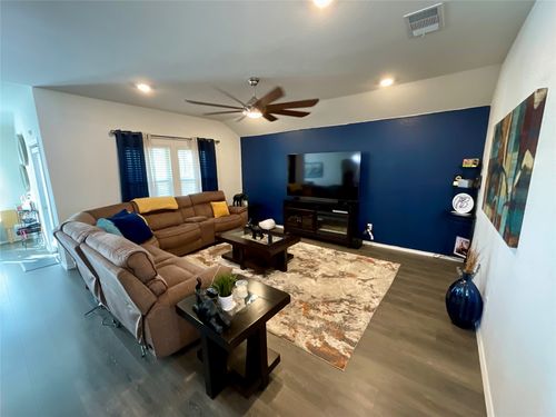 2621 Fieldcrest Ln, Crandall, TX, 75114-0138 | Card Image