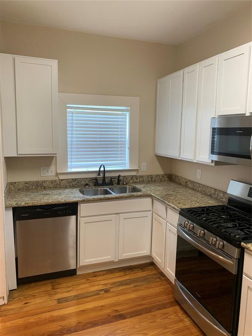 4602 Ward St, Houston, TX, 77021-5070 | Card Image