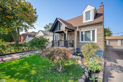 86 17 Th St, House other with 2 bedrooms, 4 bathrooms and 4 parking in Etobicoke ON | Image 2