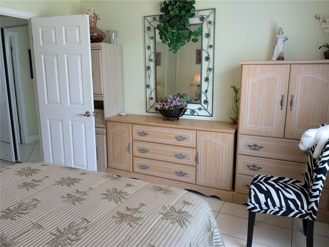 E33 - 1833 Sunny Dr, Condo with 1 bedrooms, 1 bathrooms and null parking in BRADENTON FL | Image 13
