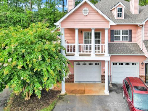 1358 21st Ave Ne, Hickory, NC, 28601-1618 | Card Image