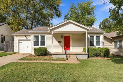 2023 E 12th Pl, Tulsa, OK, 74104-4201 | Card Image