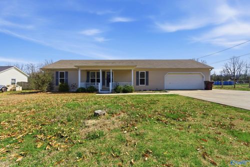 21710 David Dr, Elkmont, AL, 35620-7142 | Card Image