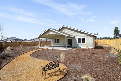 51780 Morning Pine Dr, La Pine, OR, 97739-8706 | Card Image