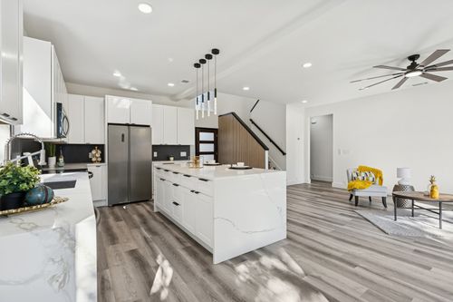 808 Lake Bridge Dr, Lake Dallas, TX, 75065-2891 | Card Image