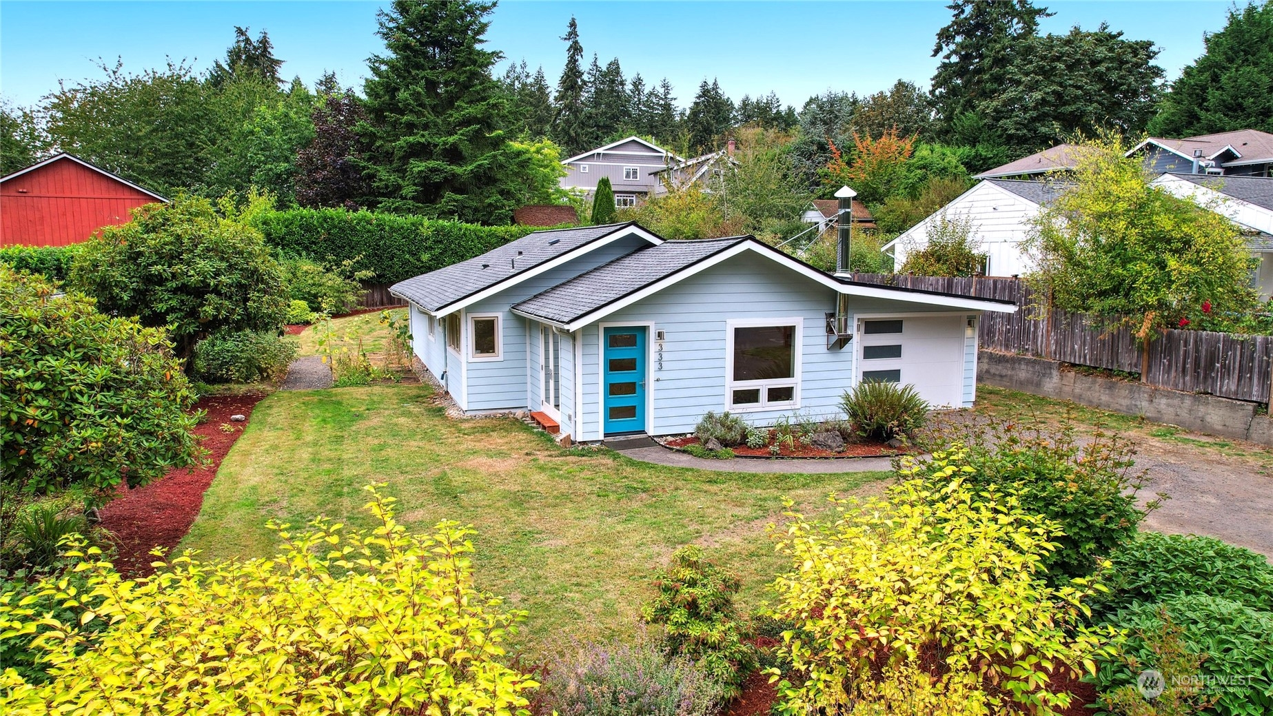 Weaver Rd, Bainbridge Island, WA 98110