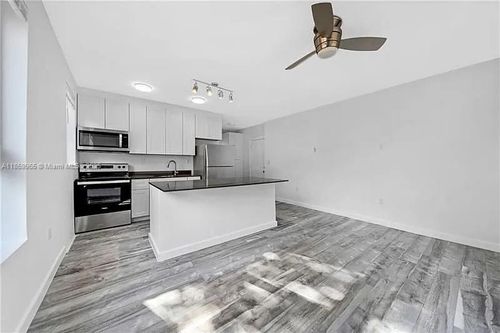 apt-6-1036 Sw 5th St, Miami, FL, 33130-2163 | Card Image