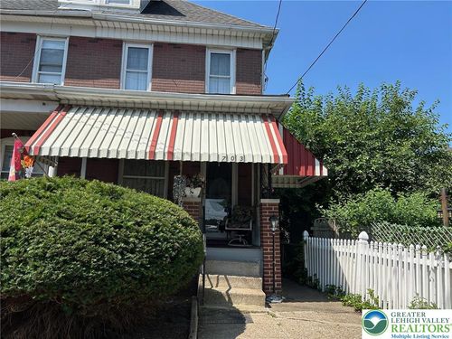 703 S 23rd St, EASTON, PA, 18042-5477 | Card Image