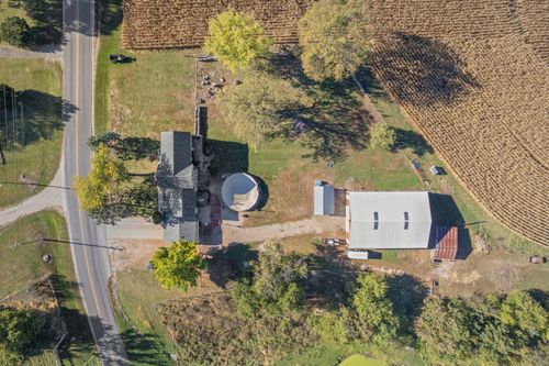 11071 Crimmin Rd, Newark, IL, 60541-9445 | Card Image