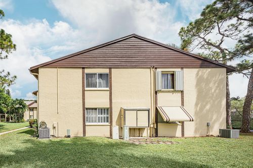 b-1-311 Pine Ridge Cir, Greenacres, FL, 33463-1997 | Card Image