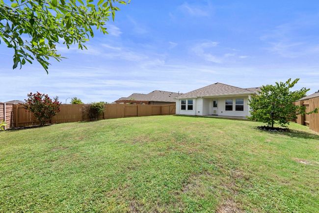 View of the back of the house. | Image 24