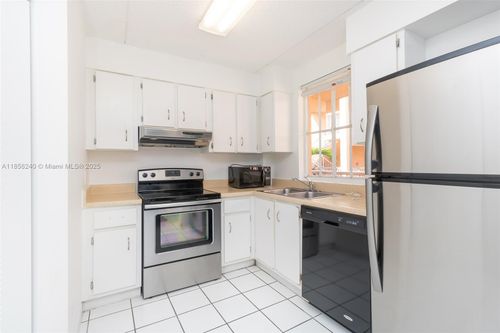 apt-202-6155 Nw 186th St, Hialeah, FL, 33015-6080 | Card Image
