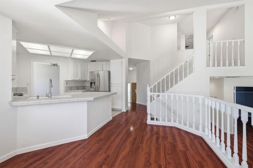 9004 Crofton Court, Sacramento, CA, 95829 | Card Image