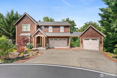 121 Nicola Ct, Chehalis, WA, 98532-7618 | Card Image