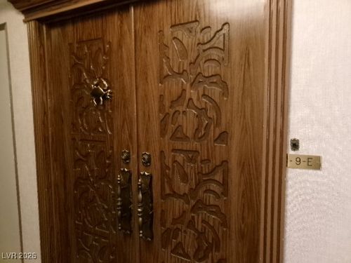 unit-9e-3111 Bel Air Dr, Las Vegas, NV, 89109-1503 | Card Image